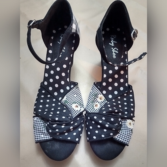 NEW 60s Xanthe Peeptoe Pumps in Black - Picture 2 of 3